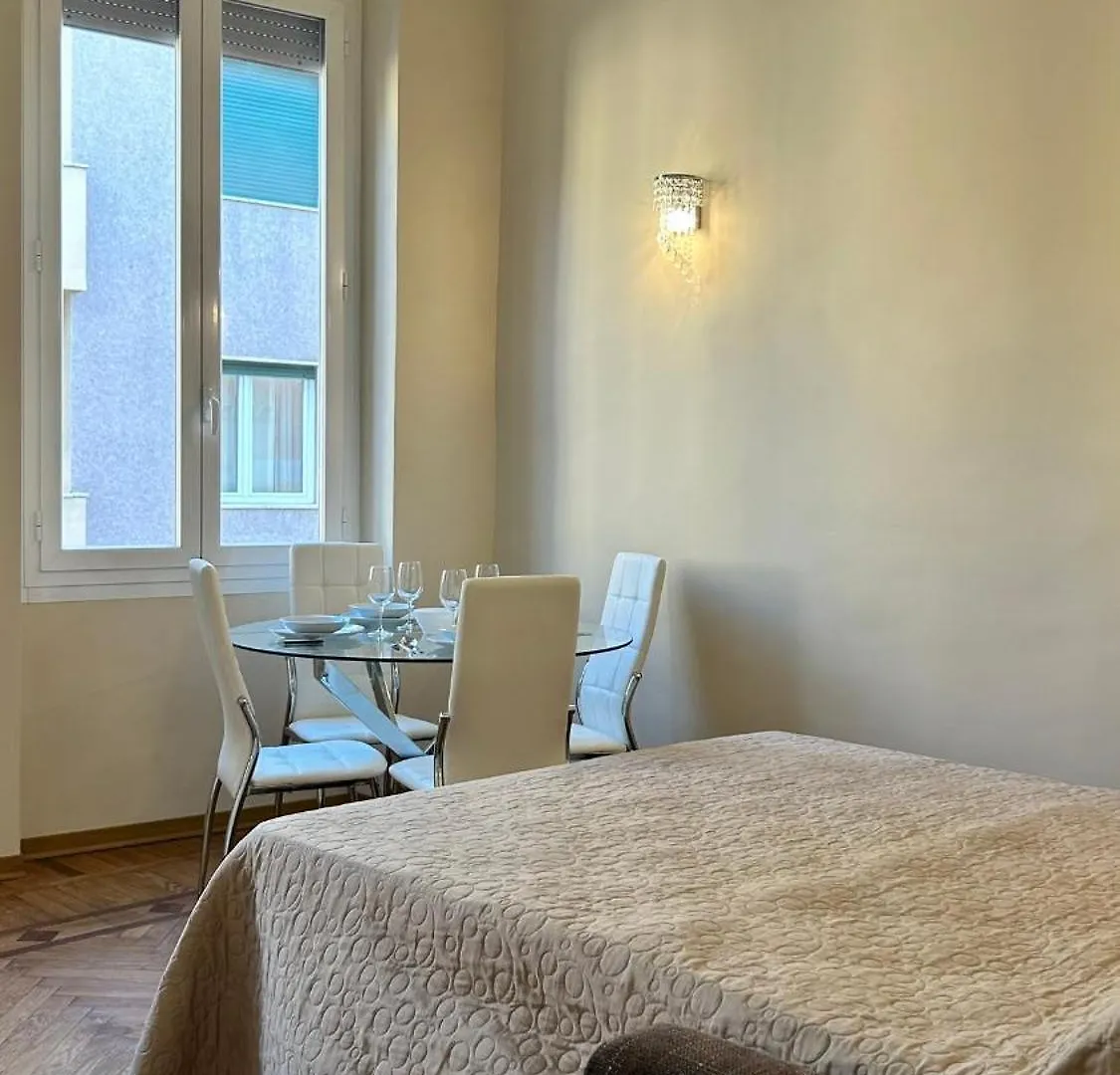 Apartment Da Mariella Case Vacanza - Pallavicini 10 Sanremo